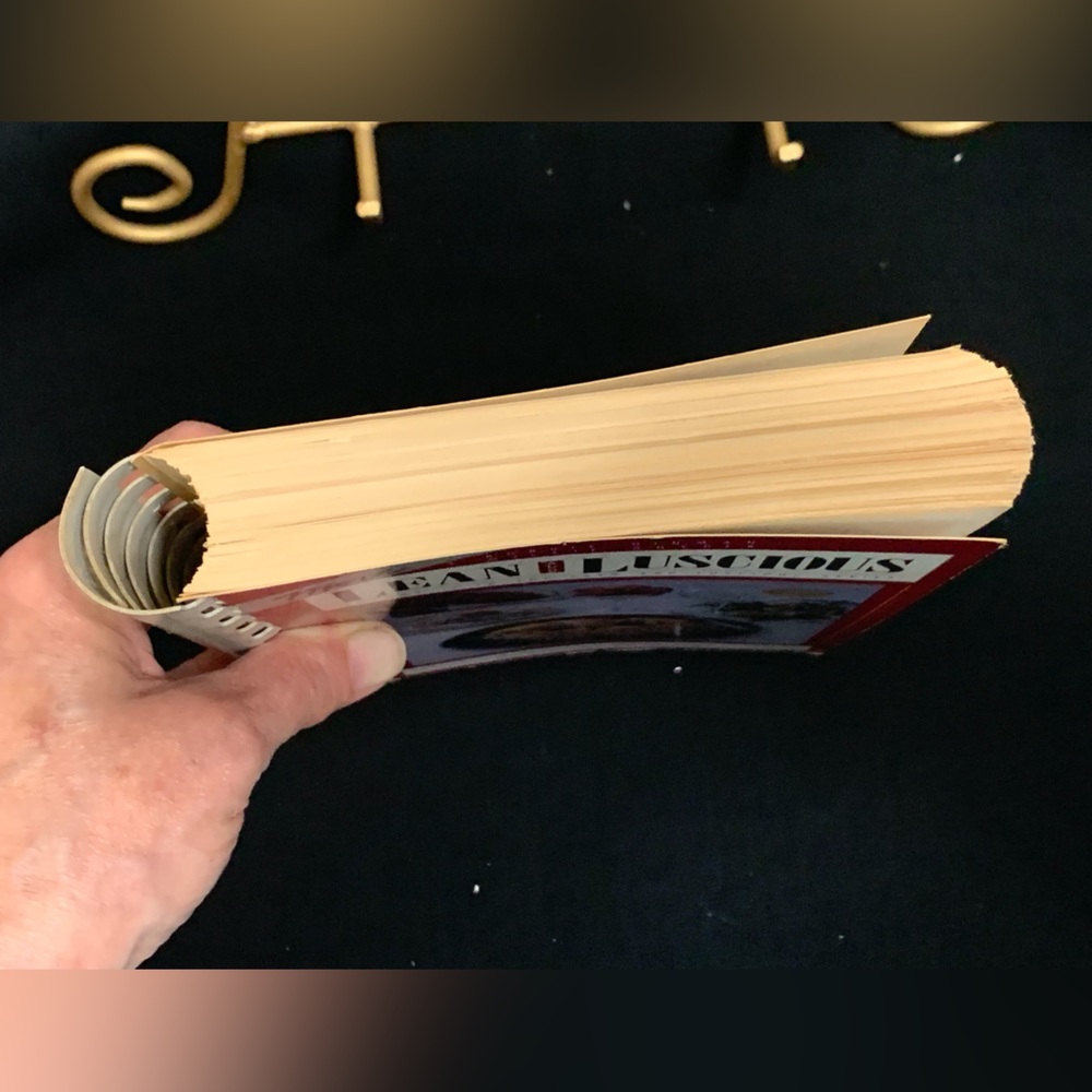 ⚠️ LAST CHANCE ⚠️ 2 VINTAGE LEAN AND LUSCIOUS COOKBOOKS - Picture 9 of 11